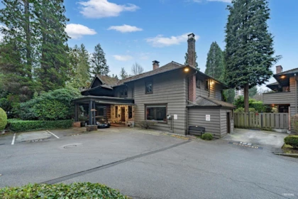 Street View Photo of 1109 235 Keith Road, West Vancouver, BC