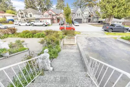 Kitchen Photo of 13886 78 Avenue, Surrey, BC