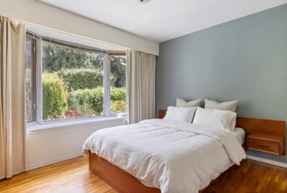 Primary Bedroom Photo of 420 Monteray Avenue, North Vancouver, BC