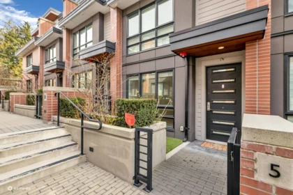 Kitchen Photo of 5 338 W 64 Avenue, Vancouver, BC