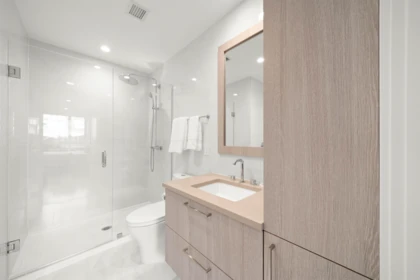Mudroom Photo of 116 747 E 3rd Street, North Vancouver, BC