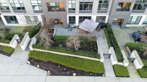 116 747 E 3rd Street, North Vancouver, BC