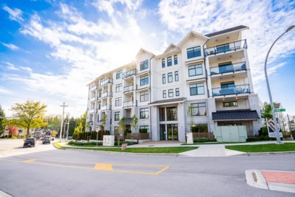 201 3315 148 Street, Surrey, BC, Surrey — Apartment/Condo for sale