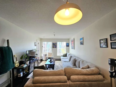 Kitchen Photo of 321 3323 151 Street, Surrey, BC