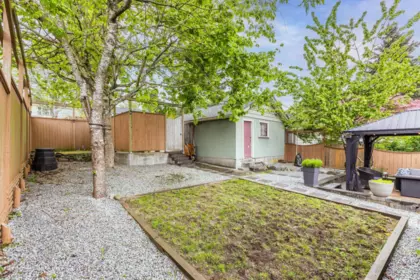Outdoor Kitchen Photo of 1613 Hamilton Street, New Westminster, BC