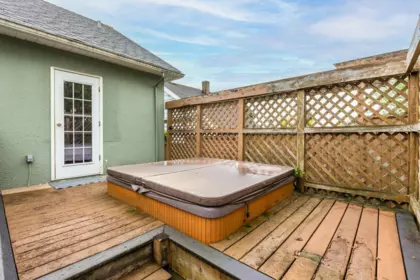Swimming Pool Photo of 1613 Hamilton Street, New Westminster, BC