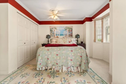 Powder Room Photo of 302 15258 105 Avenue, Surrey, BC