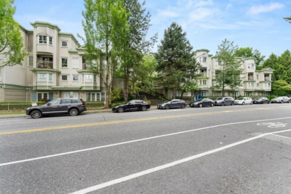 Swimming Pool Photo of 302 15258 105 Avenue, Surrey, BC