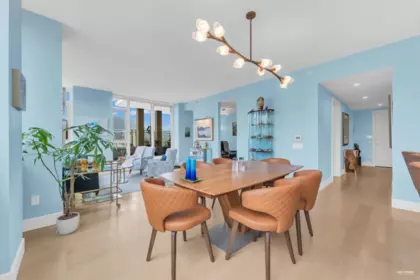 Kitchen Island Photo of 1101 2375 Emery Court, North Vancouver, BC