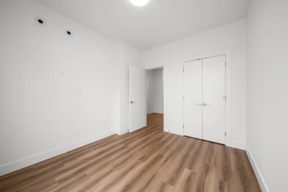 Entry Foyer Photo of 9 5858 132 Street, Surrey, BC