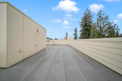 Swimming Pool Photo of 9 5858 132 Street, Surrey, BC