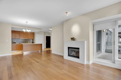 304 6080 Iona Drive, Vancouver, BC, Vancouver — Apartment/Condo for sale