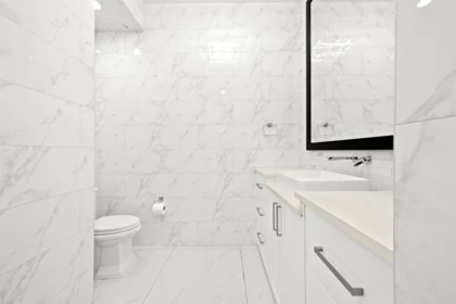 Guest Bathroom Photo of 5585 148 Street, Surrey, BC