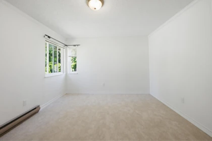 Garden / Landscaping Photo of 1639 133a Street, Surrey, BC