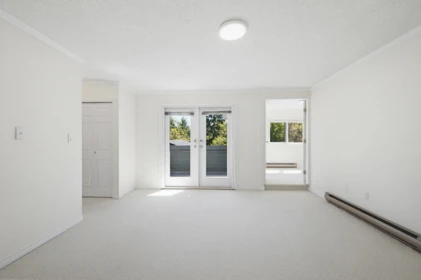 Mudroom Photo of 1639 133a Street, Surrey, BC