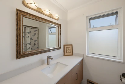 Swimming Pool Photo of 1639 133a Street, Surrey, BC