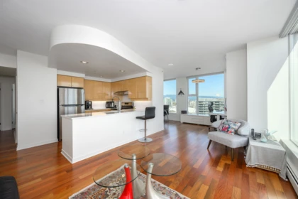 Kitchen Photo of 3707 1009 Expo Boulevard, Vancouver, BC