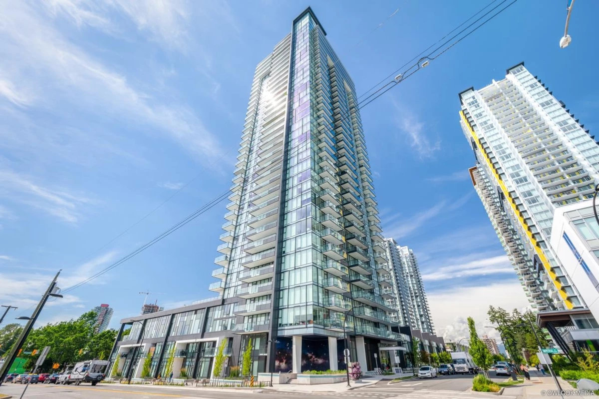 Exterior Rear Photo of 2906 4688 Kingsway, Burnaby, BC