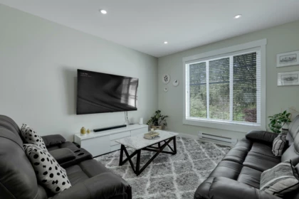 Basement Recreation Room Photo of 24 14499 64 Avenue, Surrey, BC