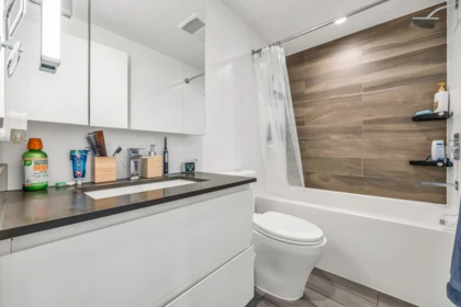 Office / Den Photo of 705 13615 Fraser Highway, Surrey, BC