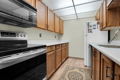Pantry Photo of 3307 13827 100 Avenue, Surrey, BC