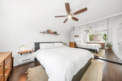 Bedroom 3 Photo of 827 E 16th Avenue, Vancouver, BC