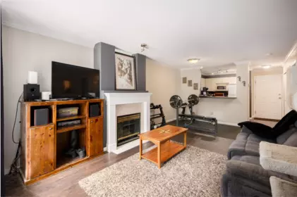 Breakfast Nook Photo of 202 12207 224 Street, Maple Ridge, BC