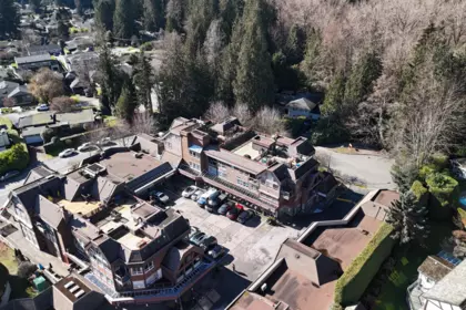 Swimming Pool Photo of 309 3721 Delbrook Avenue, North Vancouver, BC
