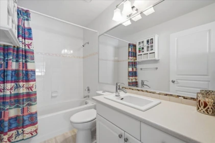 Hallway Photo of 39 7640 Blott Street, Mission, BC