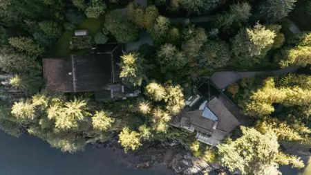370-374 Smugglers Cove Road, Bowen Island, BC, Bowen Island — Single Family Residence for sale