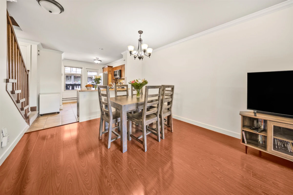 Family Room Photo of 22 6238 192 Street, Surrey, BC
