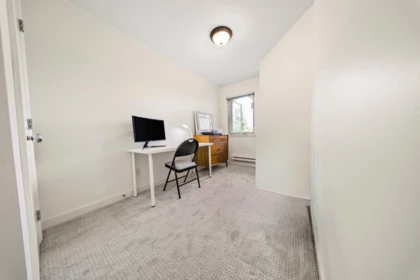 Guest Bathroom Photo of 22 6238 192 Street, Surrey, BC
