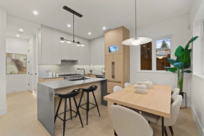2 1945 E 13th Avenue, Vancouver, BC, Vancouver — Half Duplex for sale