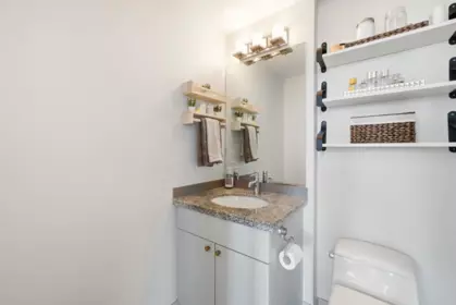 Mudroom Photo of 1202 14 Begbie Street, New Westminster, BC