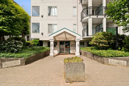 Hot Tub / Spa Photo of 205 9143 Edward Street, Chilliwack, BC