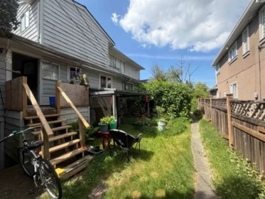 495 W 39th Avenue, Vancouver, BC, Vancouver — Duplex for sale