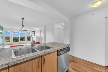 Breakfast Nook Photo of 402 3082 Dayanee Springs Boulevard, Coquitlam, BC