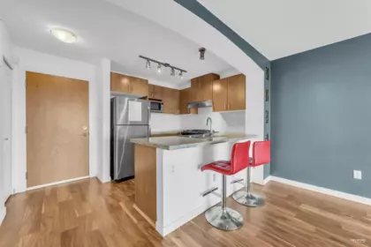 Pantry Photo of 402 3082 Dayanee Springs Boulevard, Coquitlam, BC