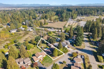 20553 43a Avenue, Langley, BC, Langley — Single Family Residence for sale