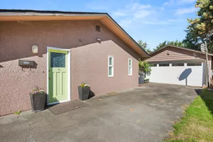 Street View Photo of 20553 43a Avenue, Langley, BC