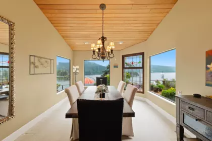 Breakfast Nook Photo of 1584 Look Out Point, North Vancouver, BC