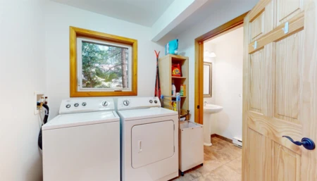 Walk-In Closet Photo of 6407 Easy Street, Whistler, BC