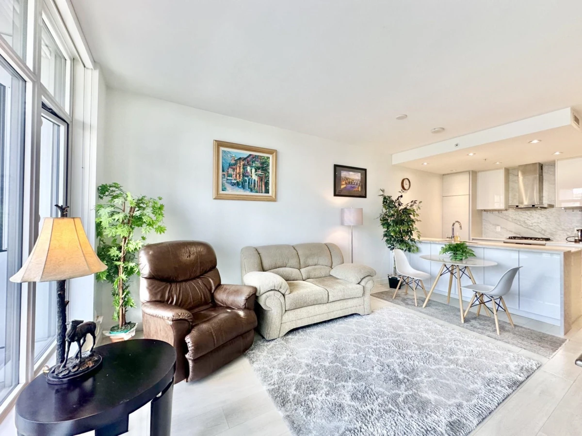Living Room Photo of 1106 6098 Station Street, Burnaby, BC