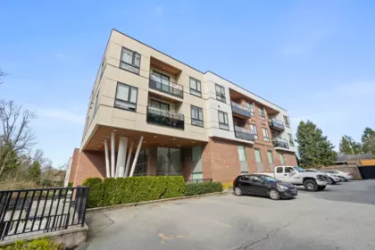 Loft / Bonus Room Photo of 213 12320 222 Street, Maple Ridge, BC
