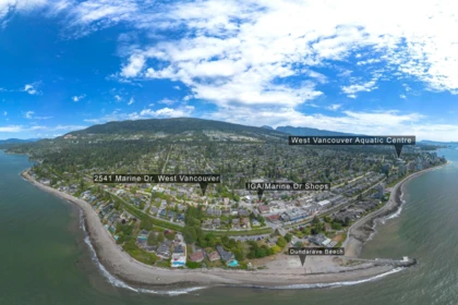 Hot Tub / Spa Photo of 2541 Marine Drive, West Vancouver, BC