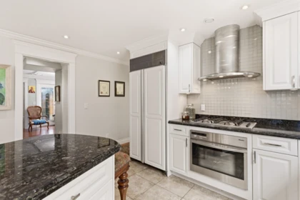 Primary Bedroom Photo of 2541 Marine Drive, West Vancouver, BC