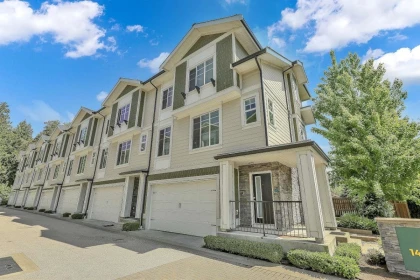 Hot Tub / Spa Photo of 1 14499 64 Avenue, Surrey, BC