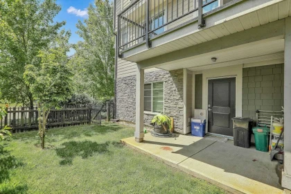 Outdoor Deck Photo of 1 14499 64 Avenue, Surrey, BC