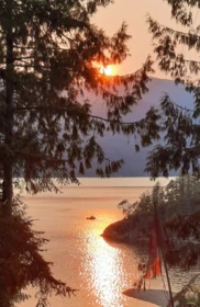 Hot Tub / Spa Photo of 7536 Islets Place, Sechelt, BC