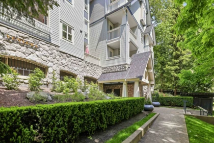 Front Yard Photo of 211 6893 Prenter Street, Burnaby, BC